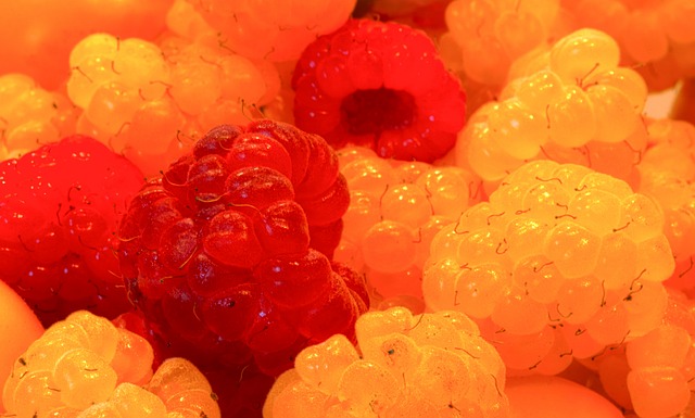 ESPN：曼联通过转会市场获得大笔资金，无需卖人就能签新中锋